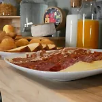 מלון La Alcoba De Sayago 3*